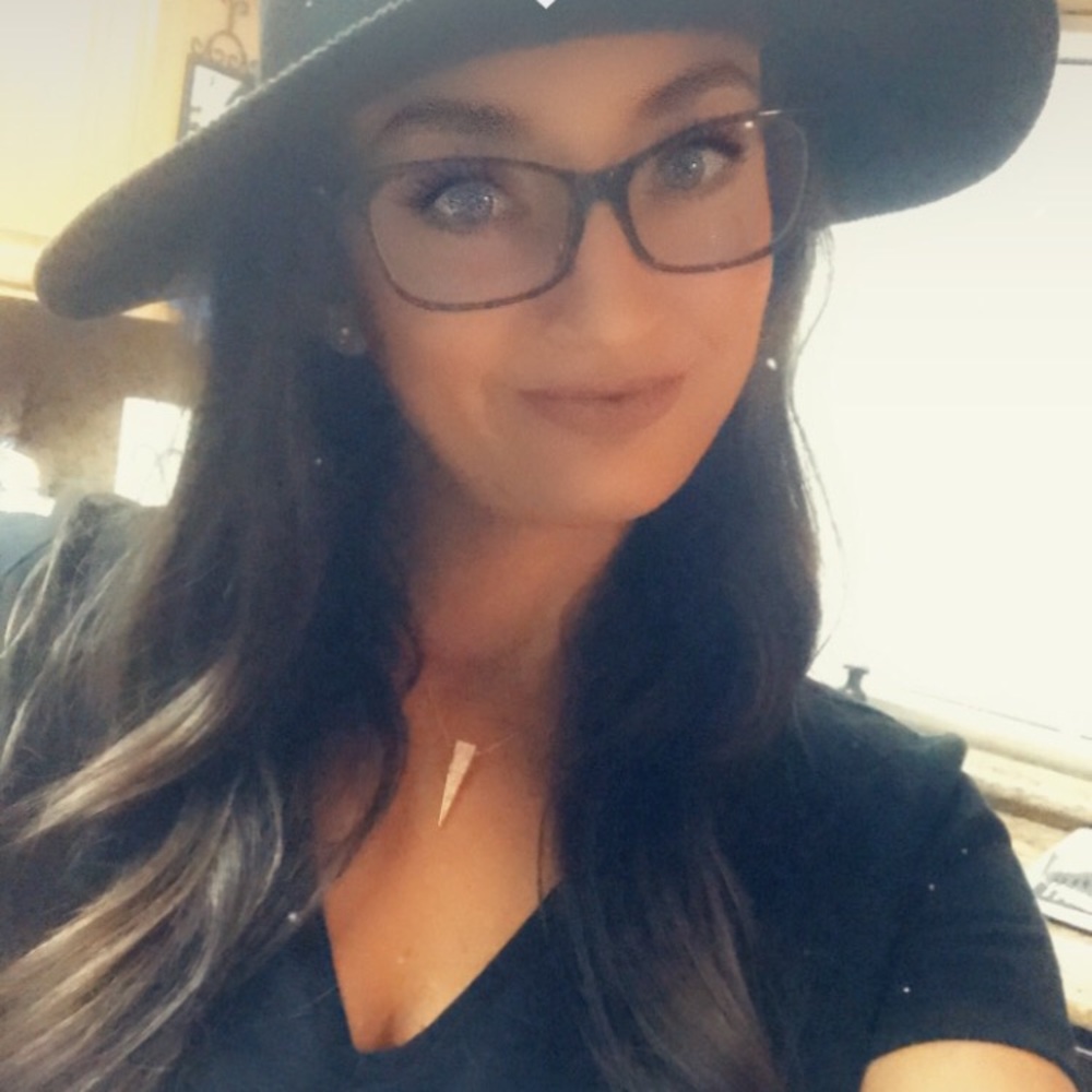 Meet your Posher, Bree